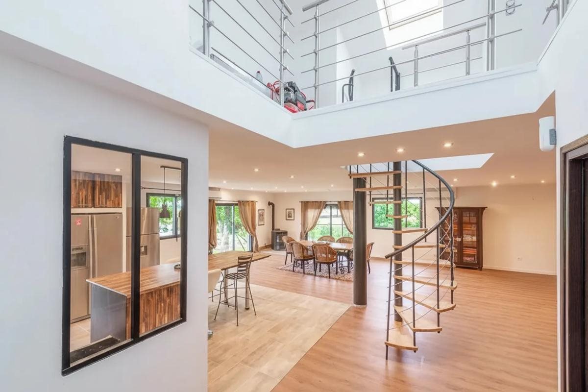 Maison à vendre, 320m², Saint-Cyr-sur-Morin