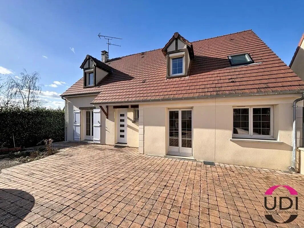 Maison à vendre, 143m², Ballancourt-sur-Essonne