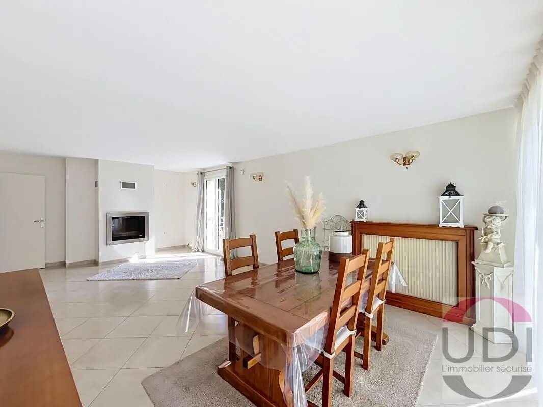 Maison à vendre, 251m², Janville-sur-Juine