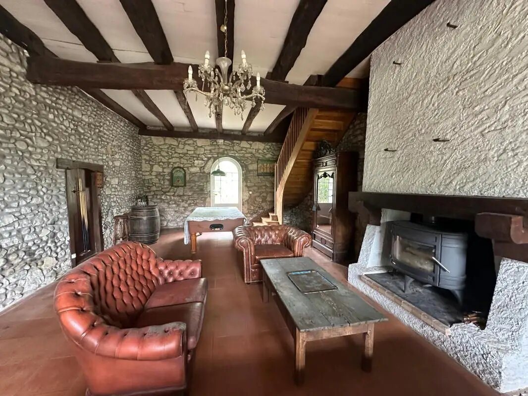 Maison à vendre, 195m², Saint-Etienne-d'Orthe