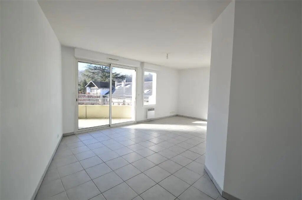 Appartement à louer, 63m², Jurançon