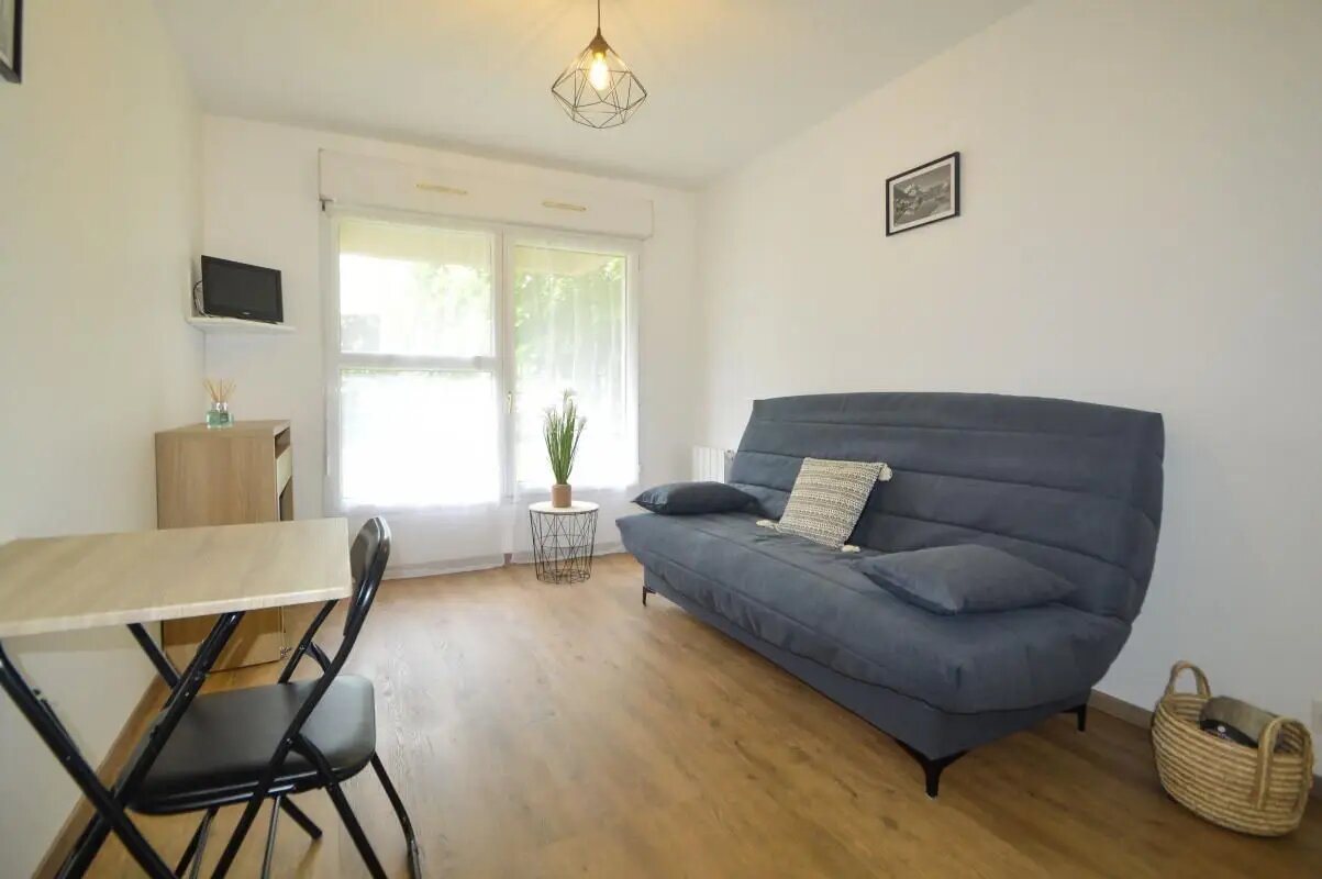 Appartement à louer, 18m², Pau