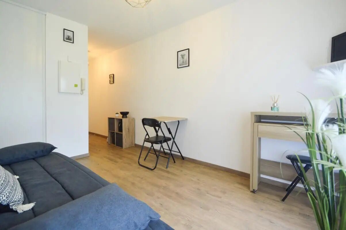Appartement à louer, 18m², Pau