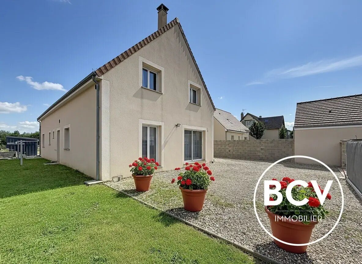 Maison à vendre, 155m², Thivars