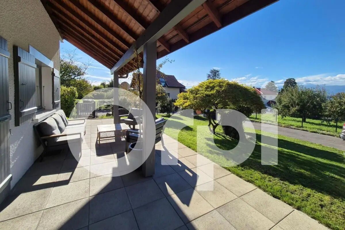 Maison à vendre, 220m², Nernier