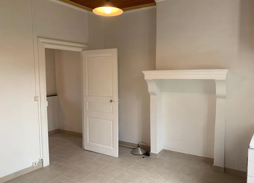 Appartement à louer, 34m², Alès