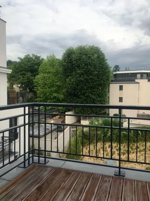 Appartement à louer, 47m², Suresnes