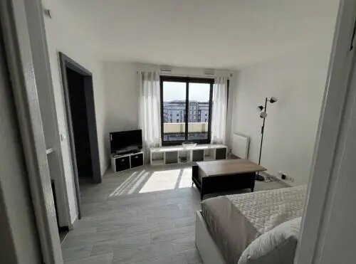 Appartement à louer, 27m², Suresnes