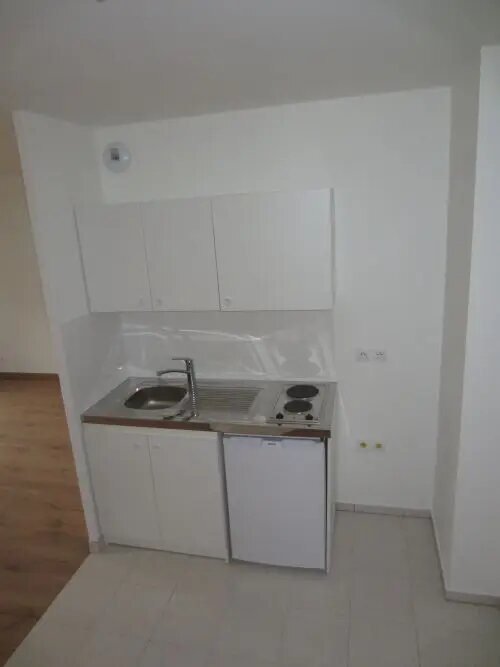 Appartement à louer, 37m², Cergy