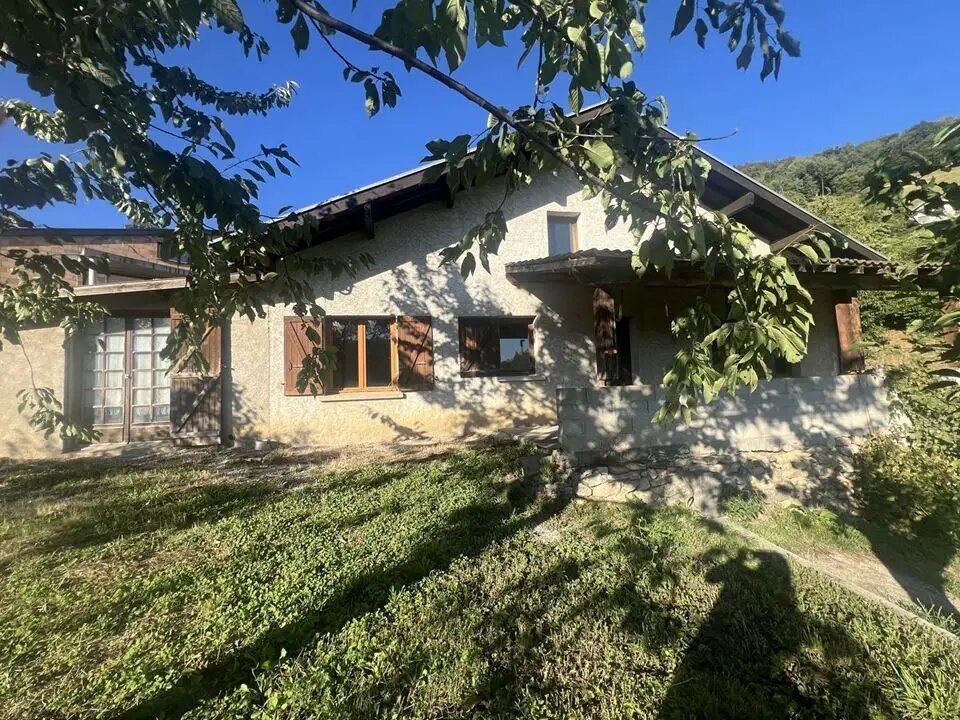 Maison à vendre, 107m², Gières