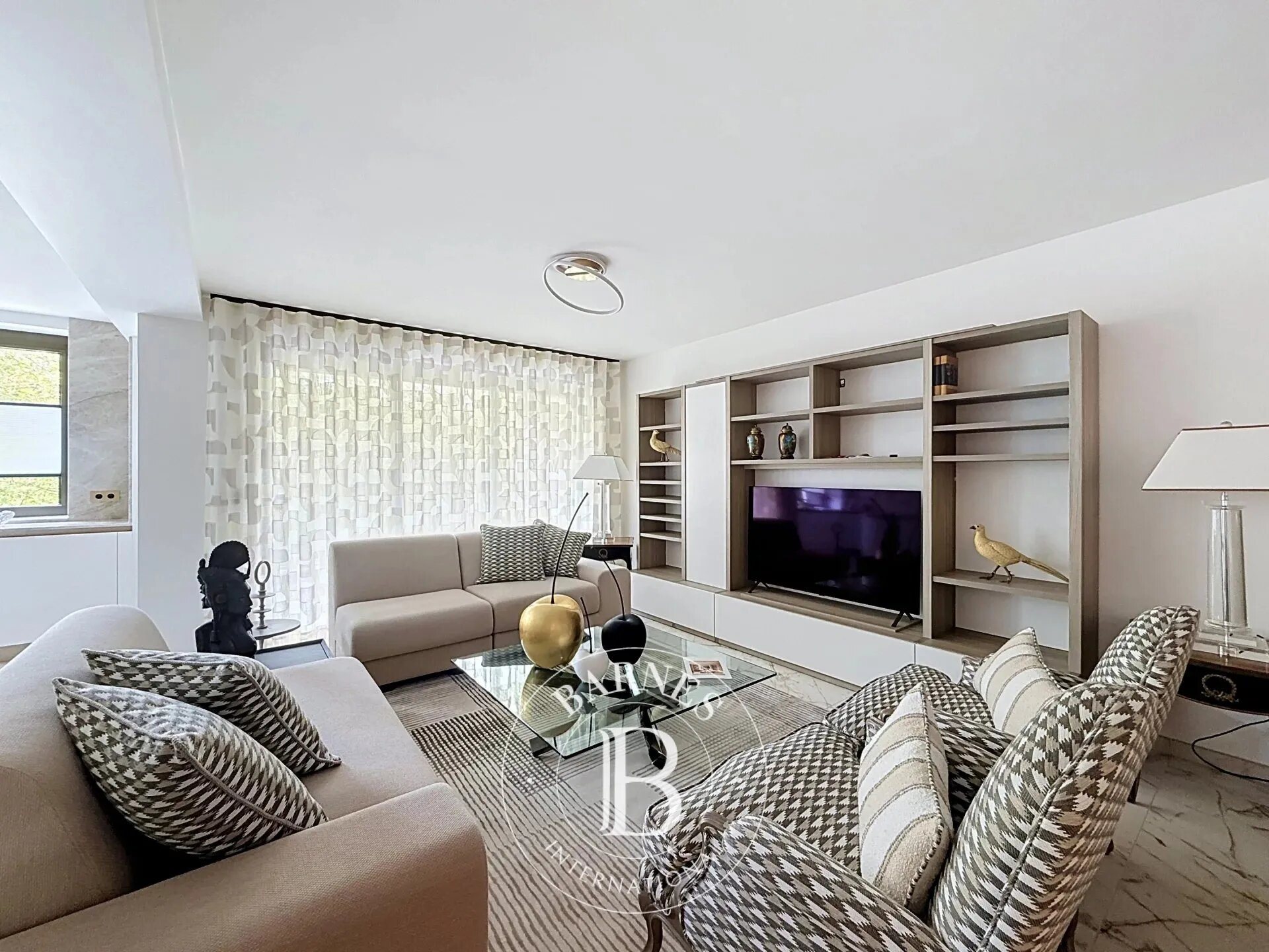 Appartement à louer, 146m², Neuilly-sur-Seine