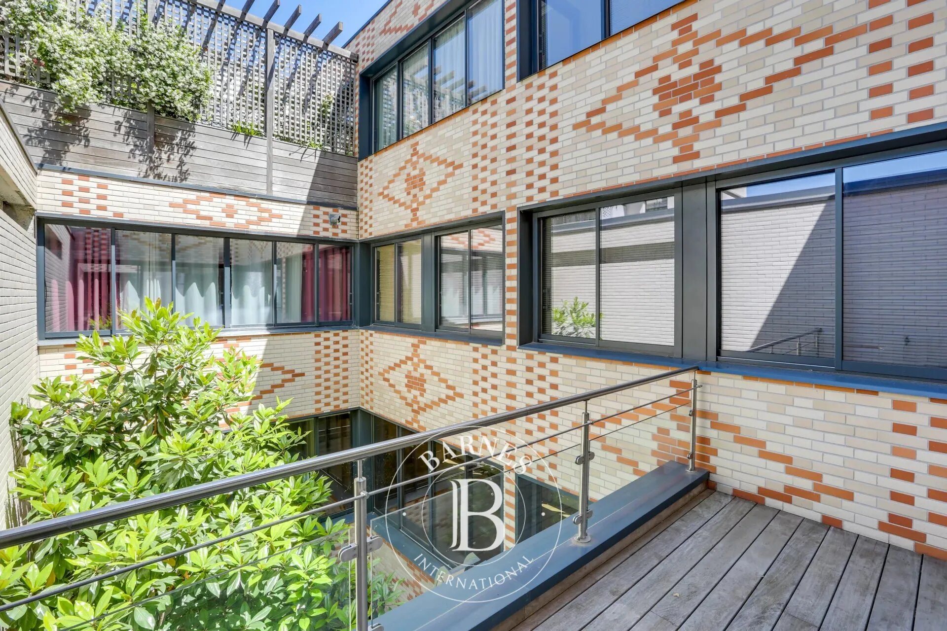 Maison à louer, 374m², Levallois-Perret