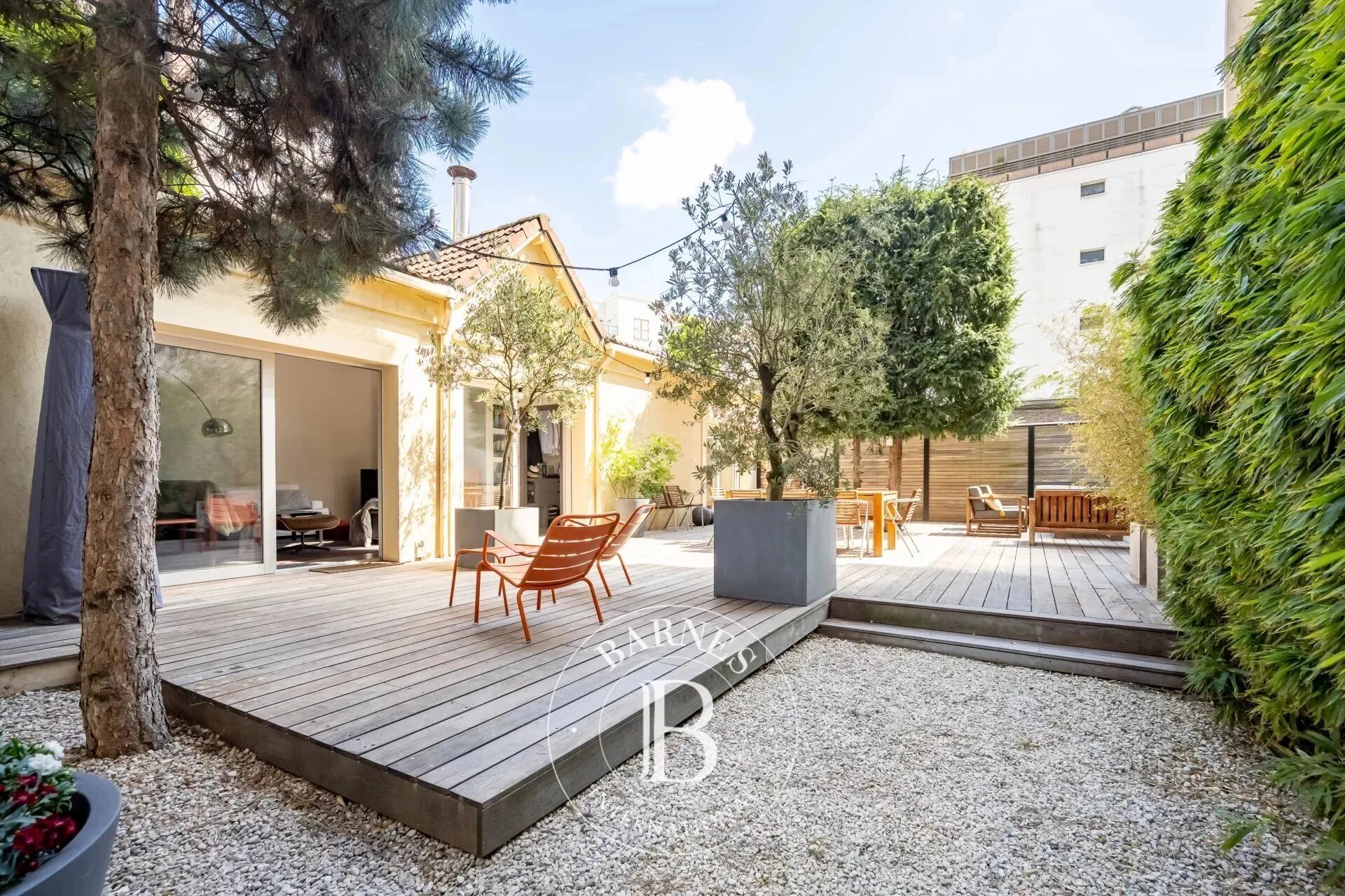 Maison à louer, 258m², Courbevoie