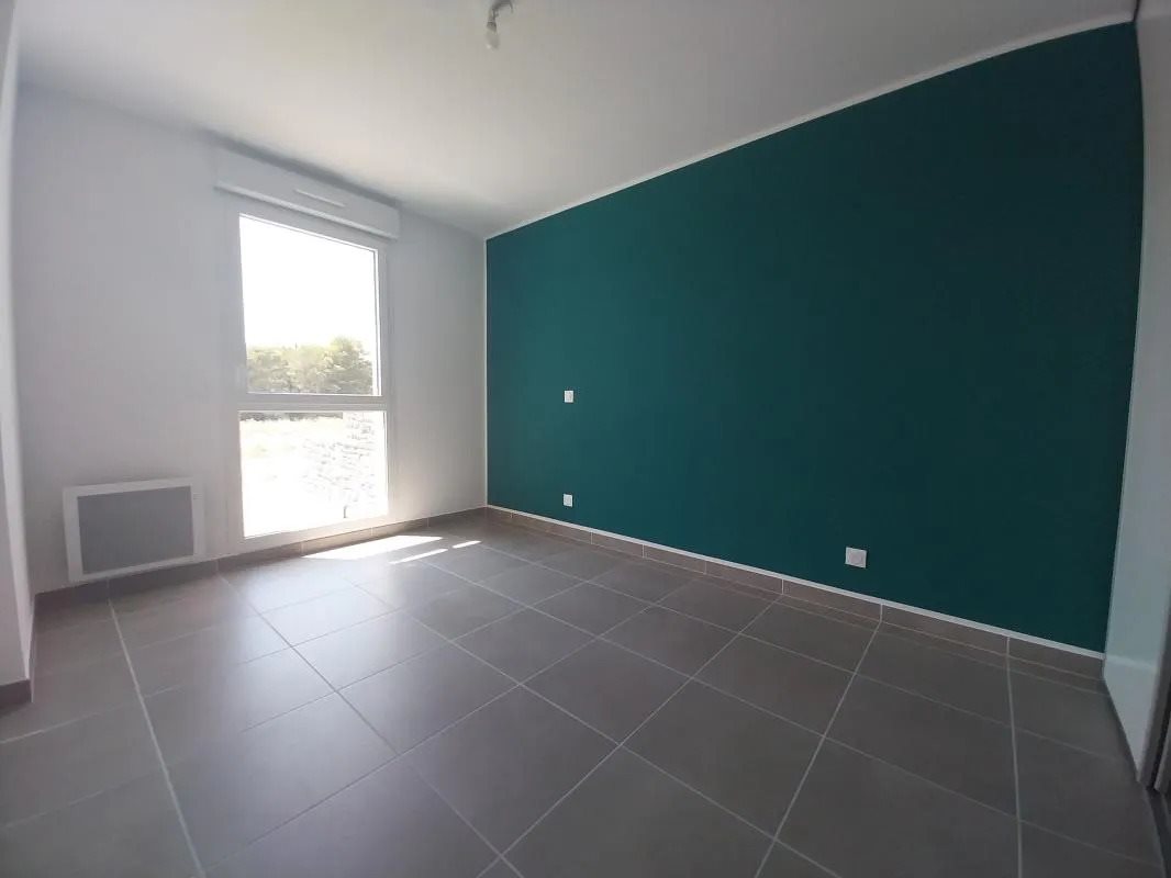 Appartement à louer, 41m², Vias