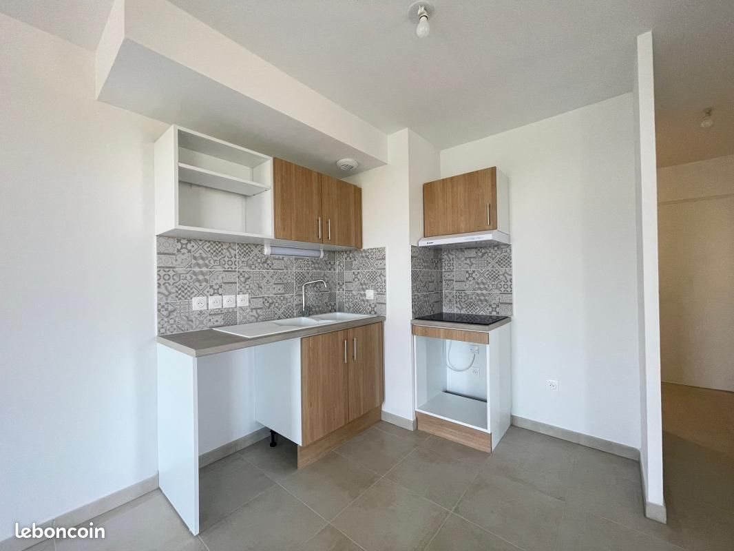 Appartement à louer, 83m², Agde (Cap d'Agde)