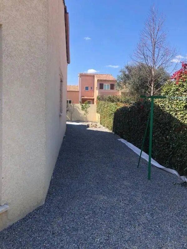 Maison à louer, 130m², Nizas