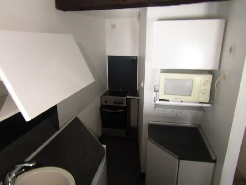 Maison à louer, 35m², Pomérols