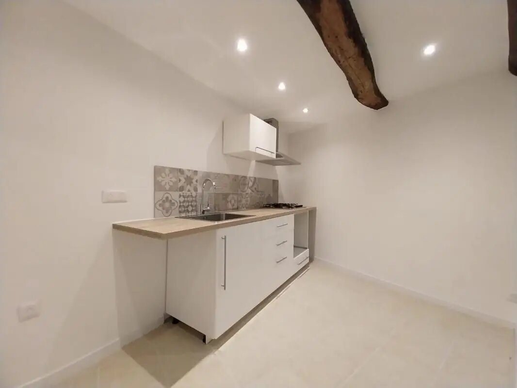 Maison à louer, 39m², Saint-Thibéry