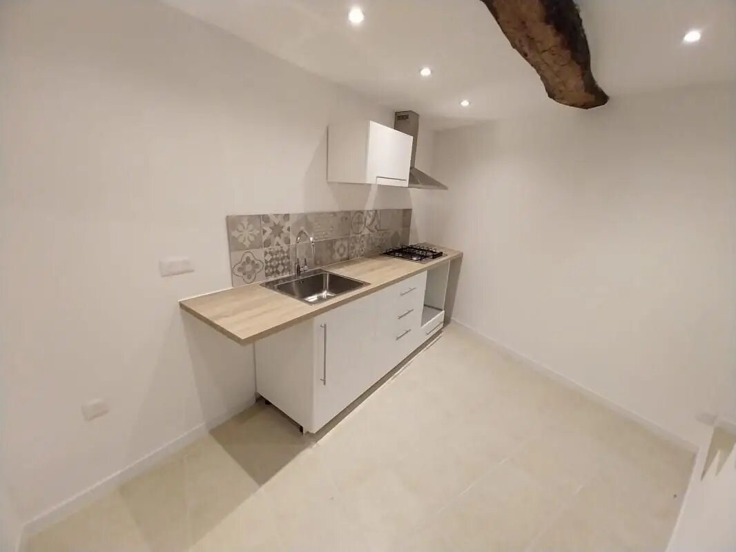 Maison à louer, 39m², Saint-Thibéry
