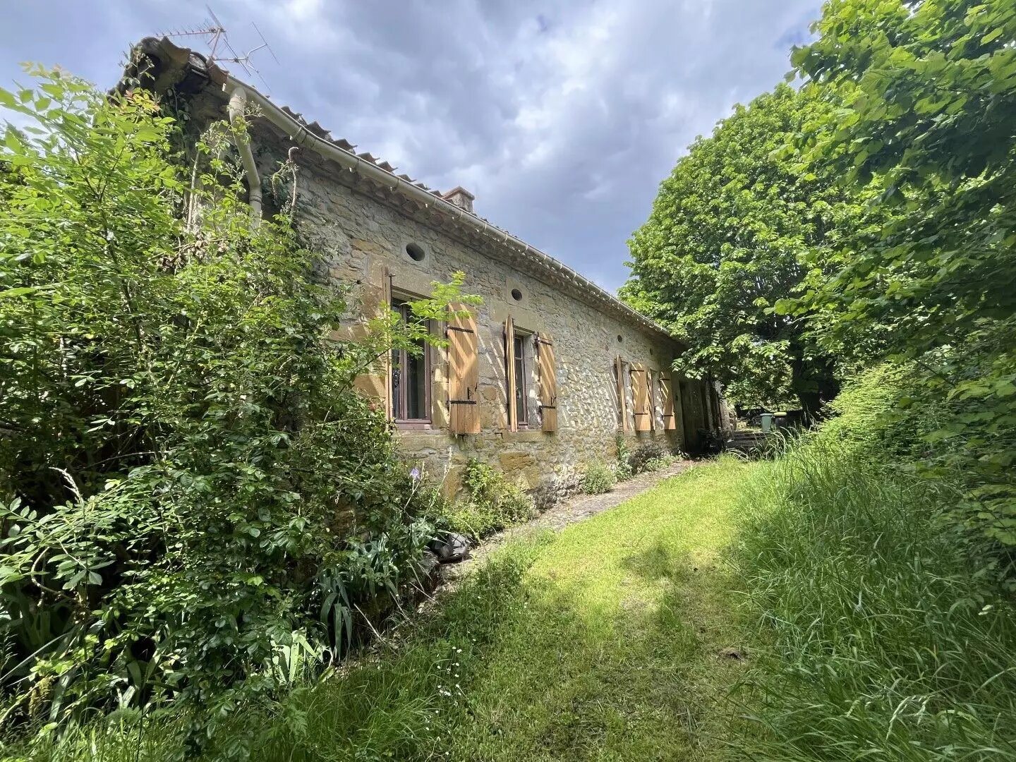Maison à vendre, 220m², Saint-Vivien-de-Monségur