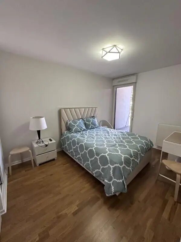 Appartement à louer, 40m², Romainville