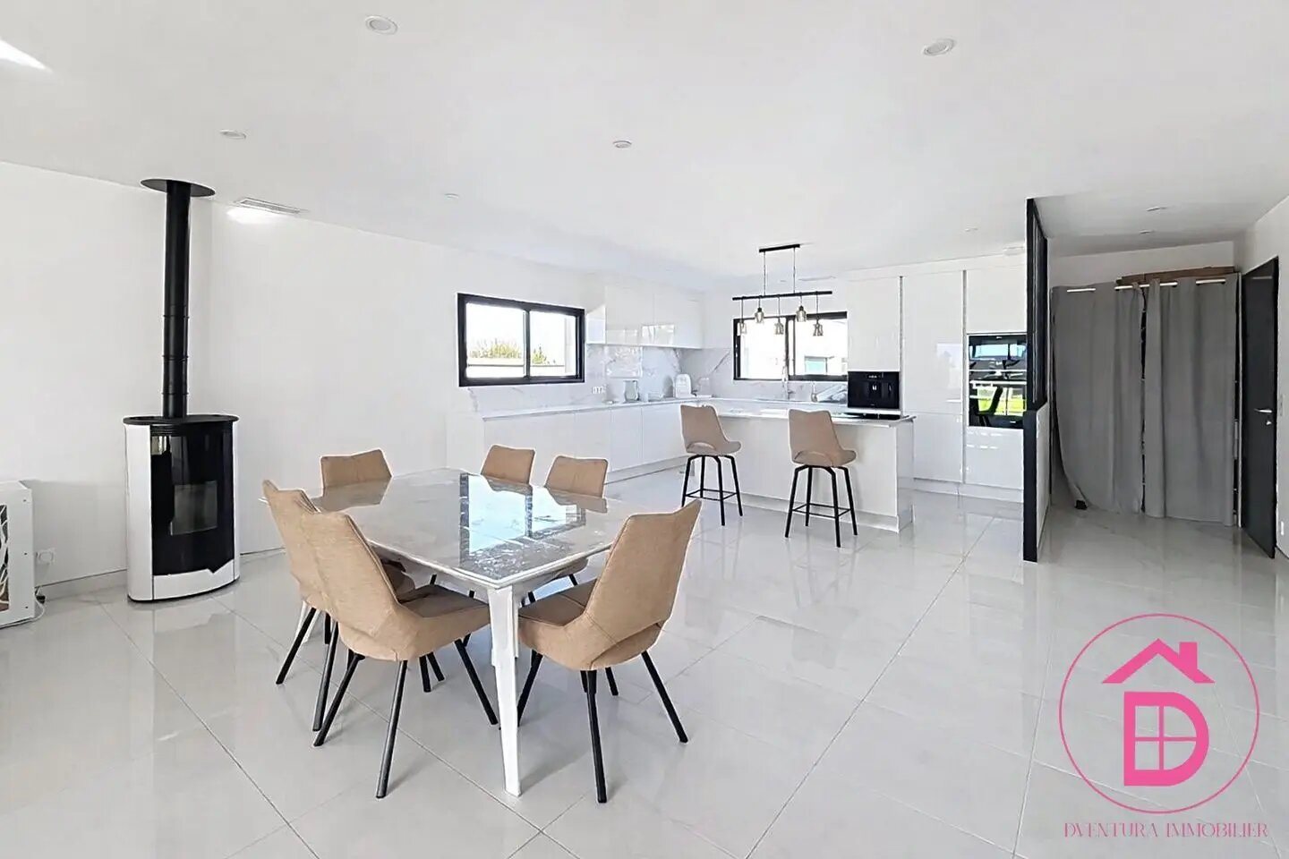 Maison à vendre, 182m², Sendets