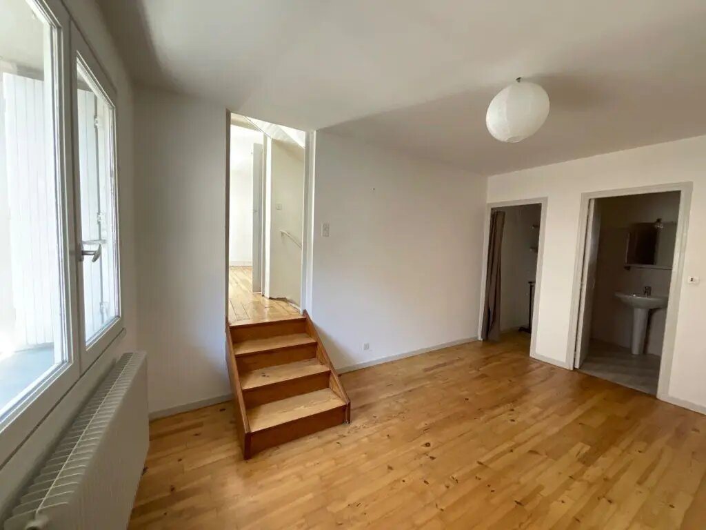 Maison à vendre, 56m², Saint-Just-Saint-Rambert