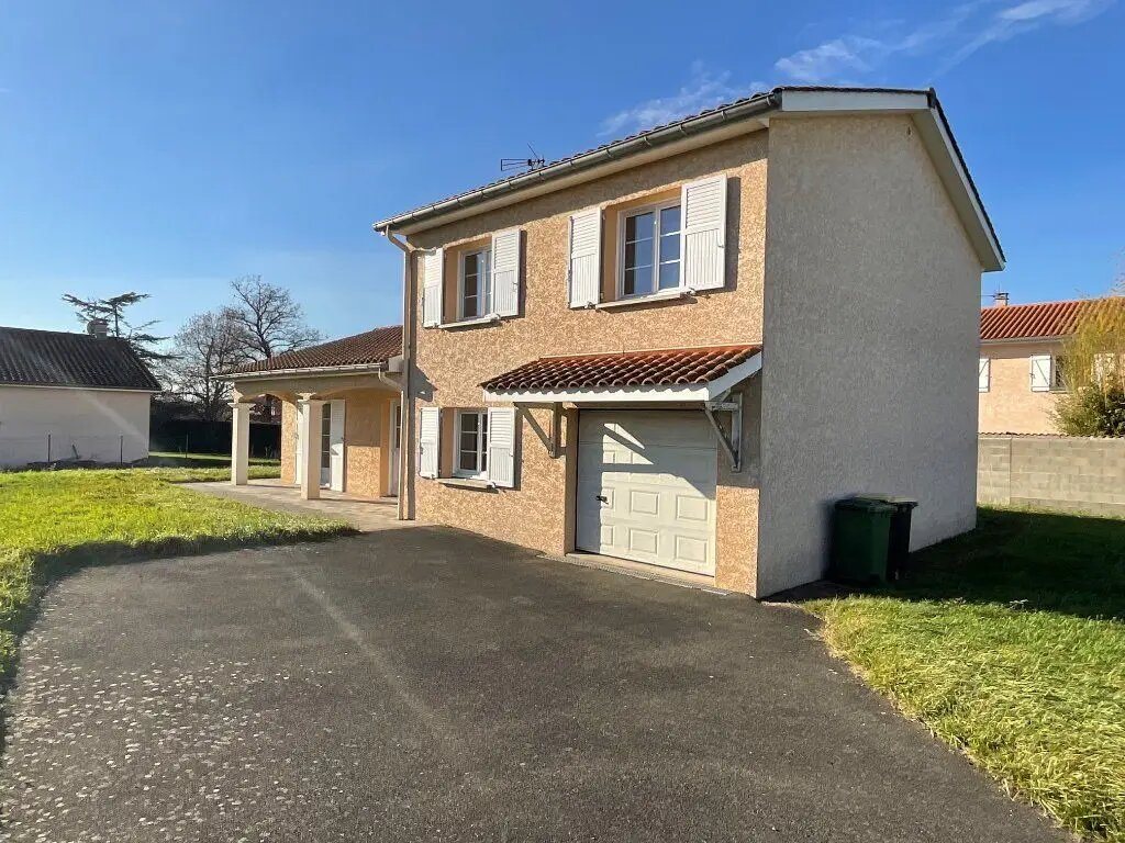 Maison à vendre, 111m², Saint-Galmier