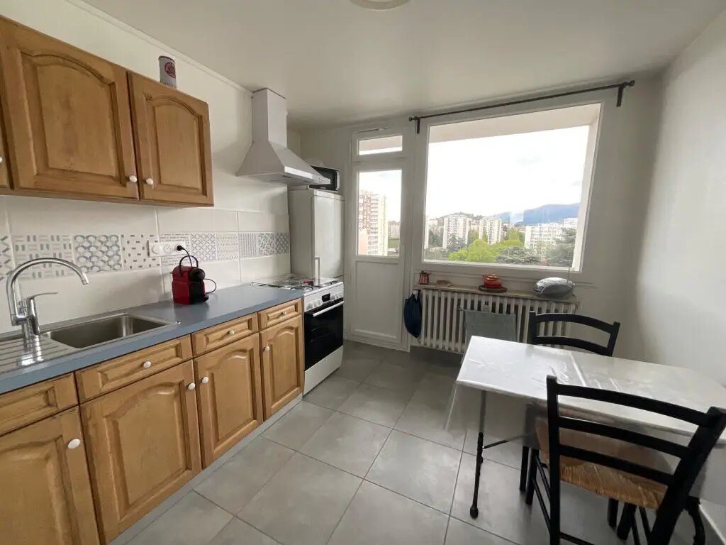 Appartement à vendre, 74m², Saint-Étienne