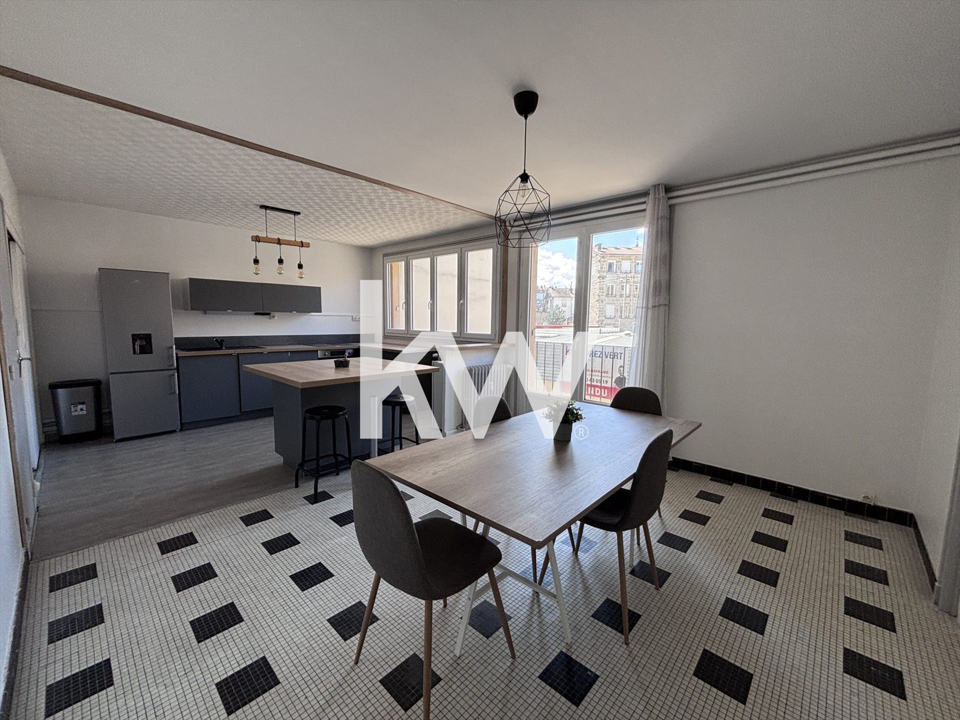 Appartement à vendre, 68m², Saint-Étienne