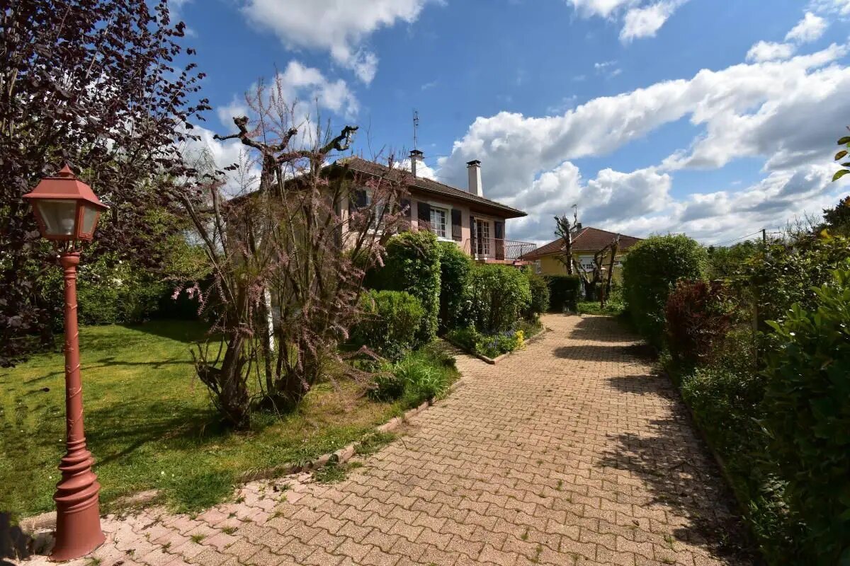 Maison à vendre, 101m², Mably