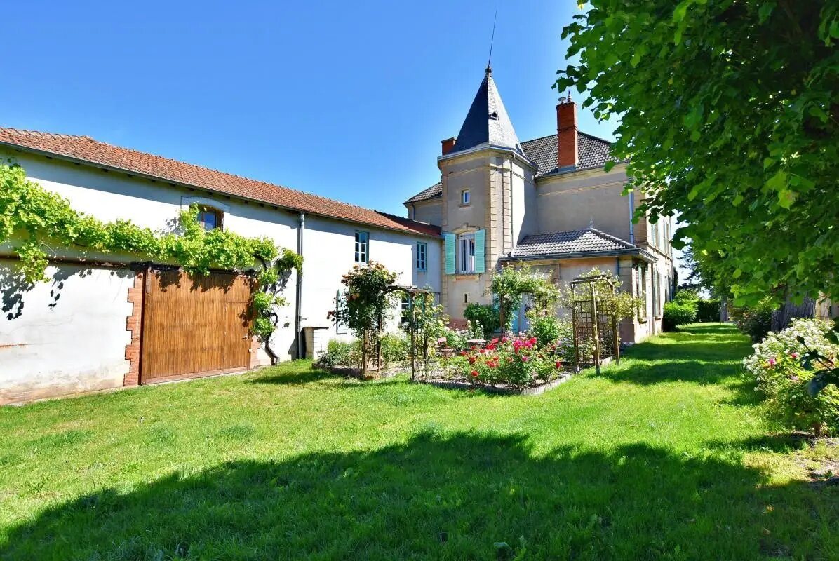 Maison à vendre, 230m², Saint-Alban-les-Eaux