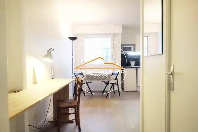 Appartement à louer, 18m², Angers