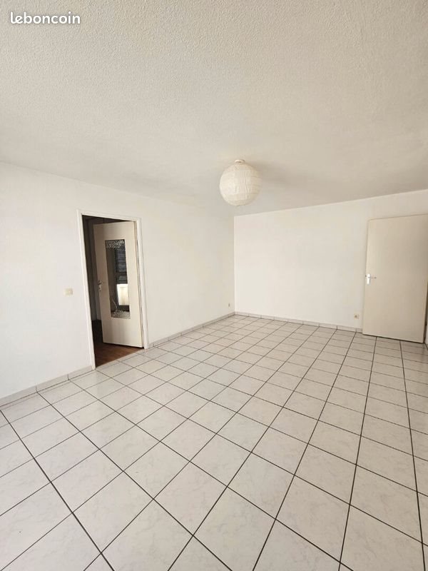 Appartement à louer, 44m², Bordeaux