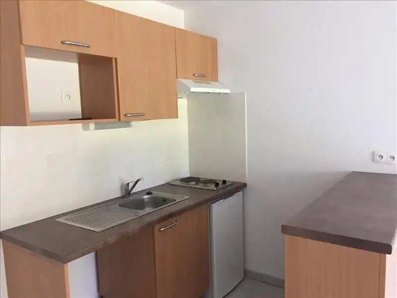 Appartement à louer, 38m², Saint-Yzan-de-Soudiac