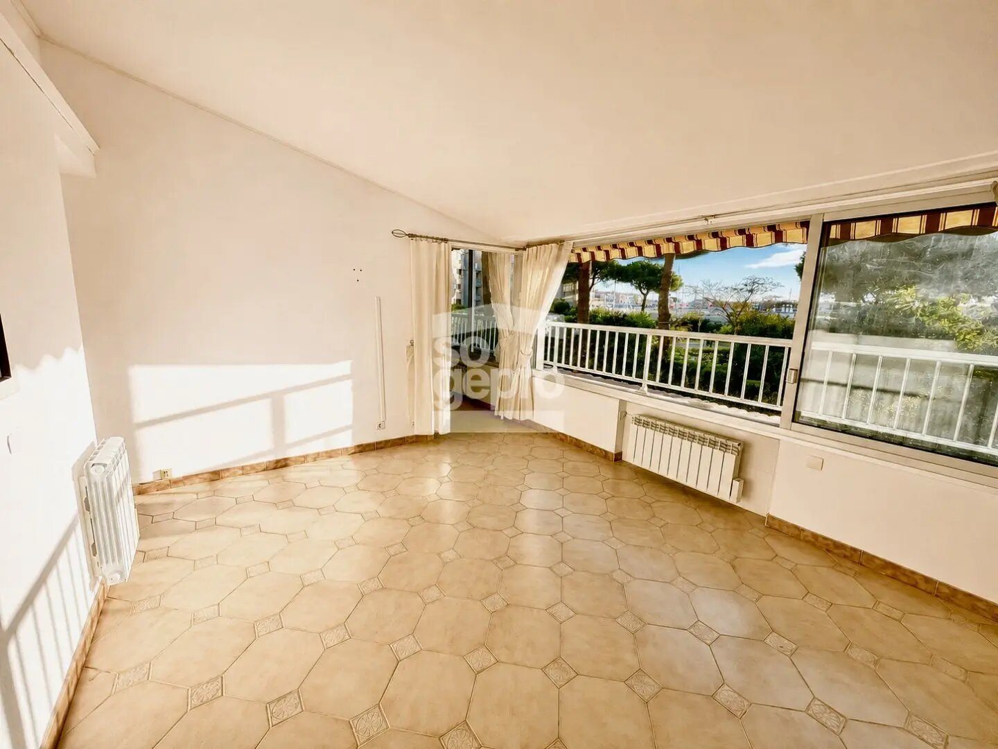 Appartement à vendre, 84m², Agde (Cap d'Agde)
