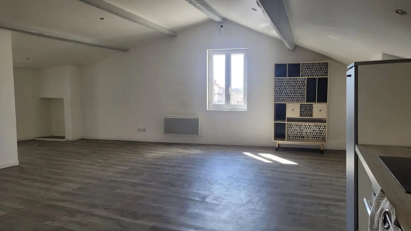 Appartement à louer, 80m², Béziers