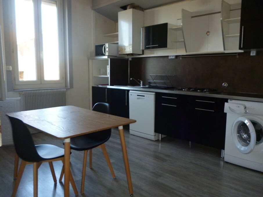 Appartement à louer, 79m², Béziers