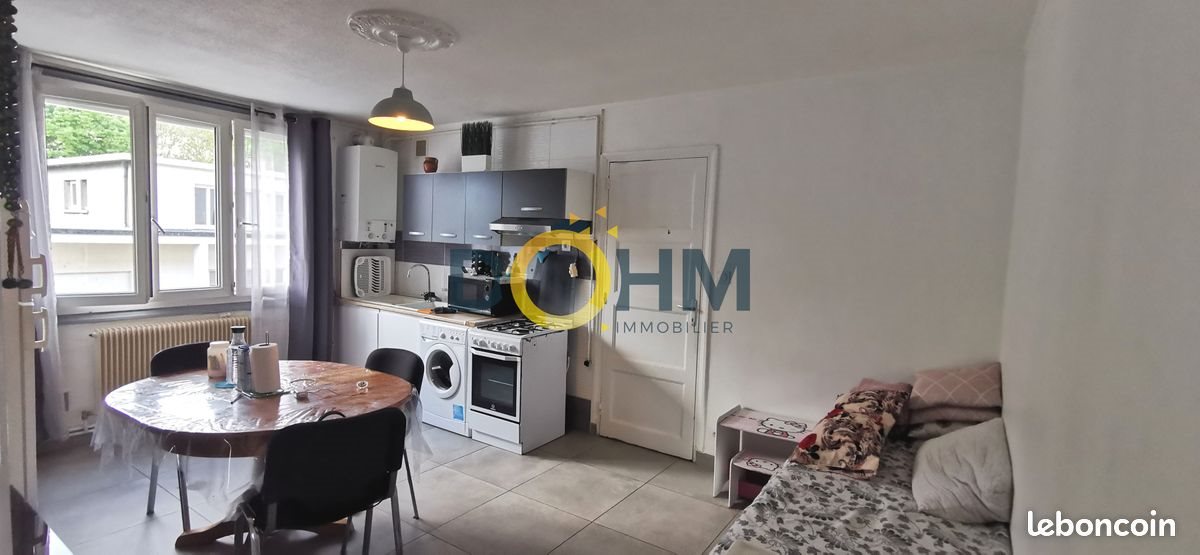 Appartement à louer, 49m², Saint-Etienne