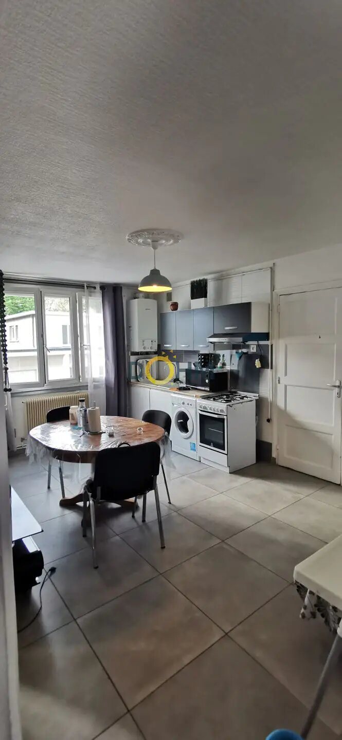 Appartement à louer, 49m², Saint-Etienne