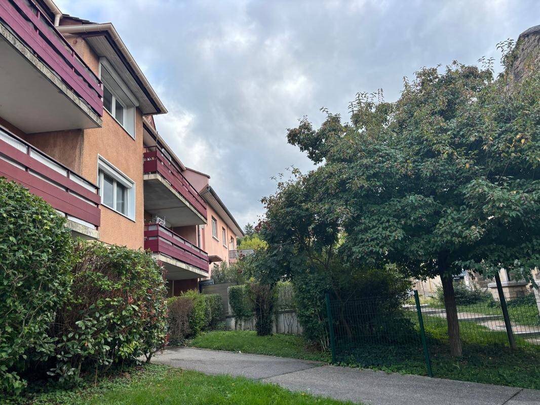 Appartement à vendre, 70m², Sérézin-du-Rhône