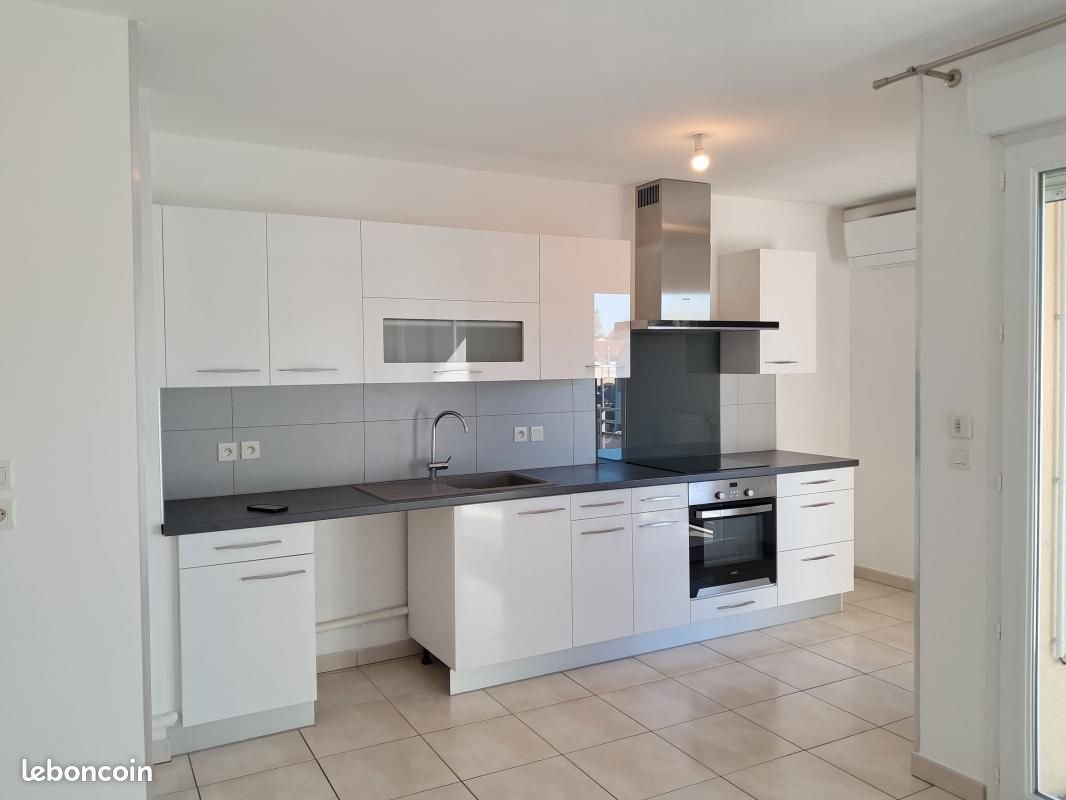 Appartement à louer, 63m², Sérézin-du-Rhône