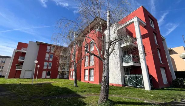 Appartement à louer, 19m², Lons