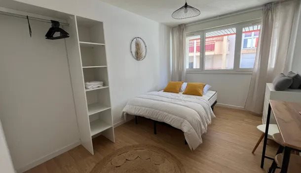Appartement à louer, 19m², Lons
