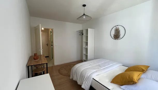 Appartement à louer, 19m², Lons