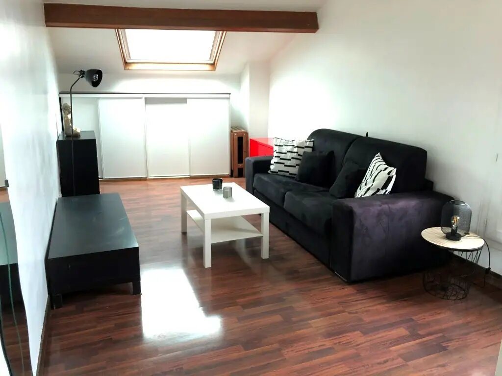 Appartement à louer, 24m², Nanterre