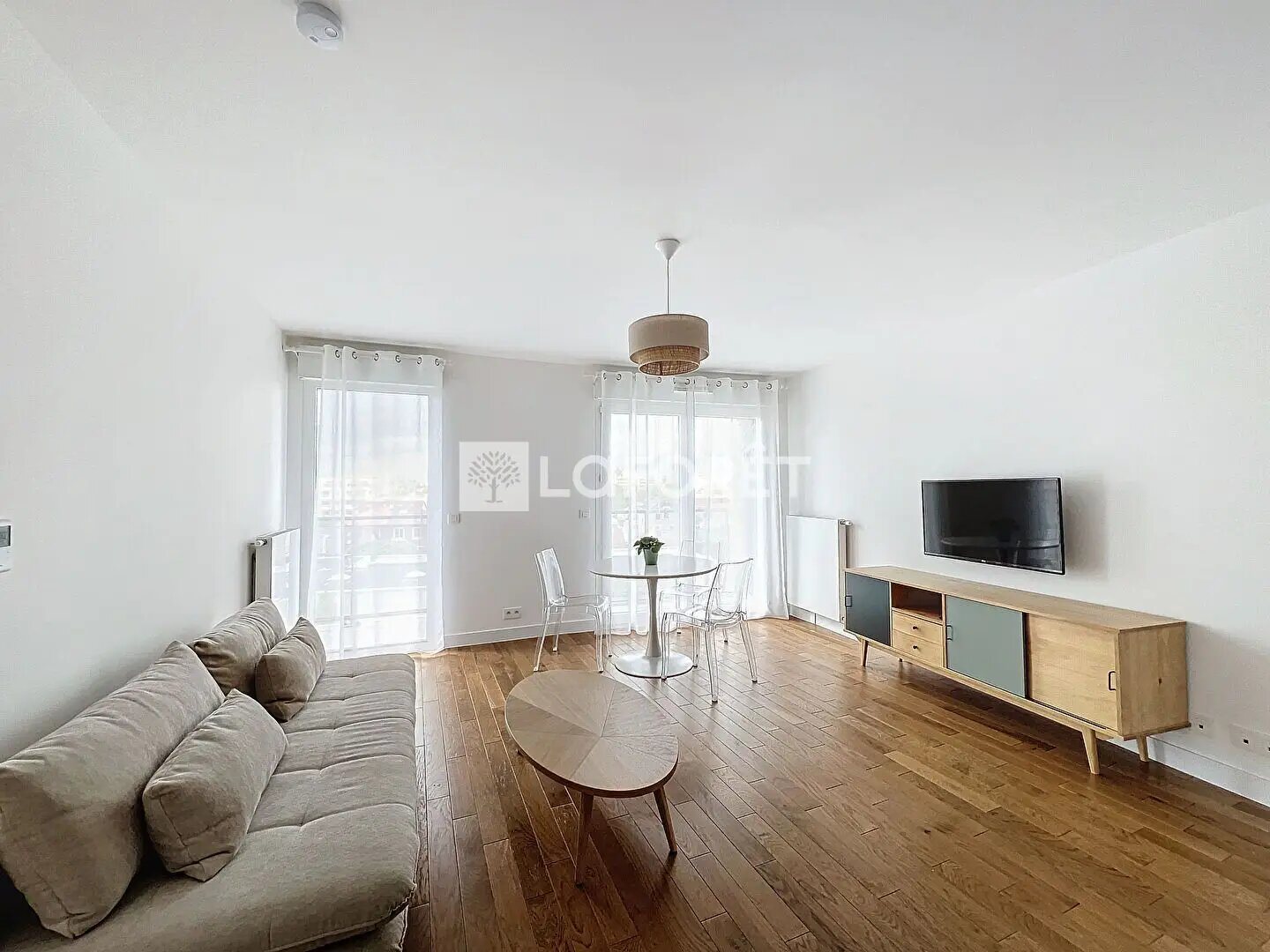 Appartement à louer, 47m², Courbevoie