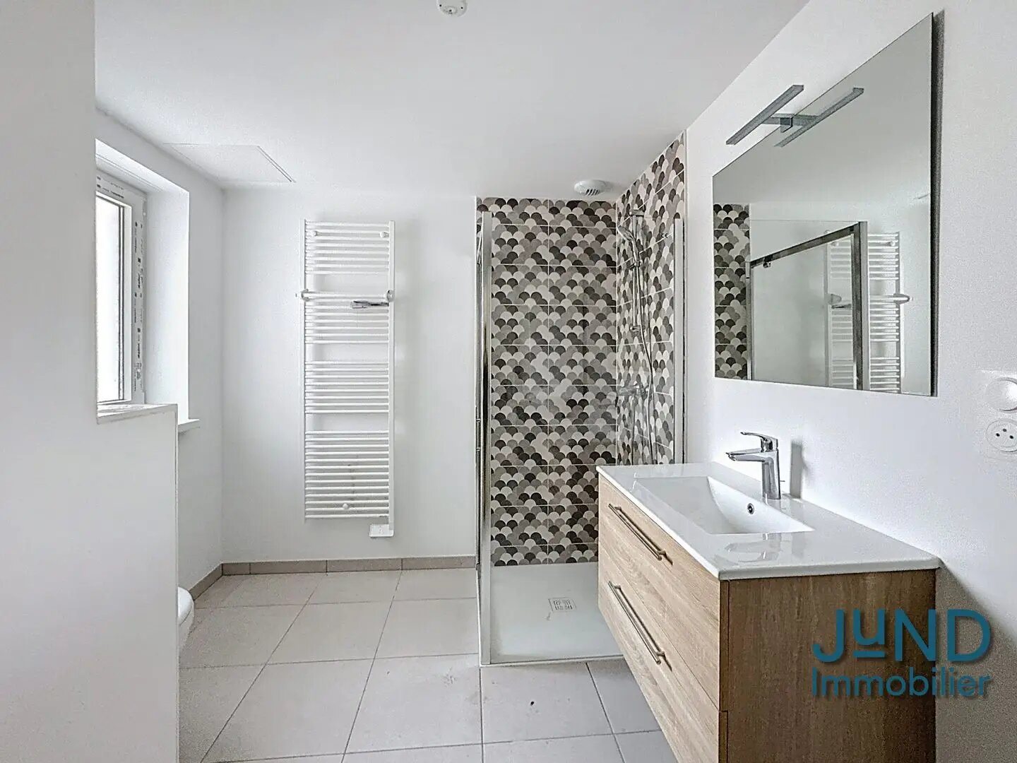 Appartement à louer, 97m², Batzendorf