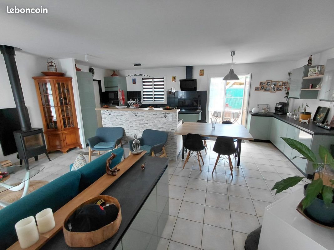 Maison à vendre, 92m², Vayres