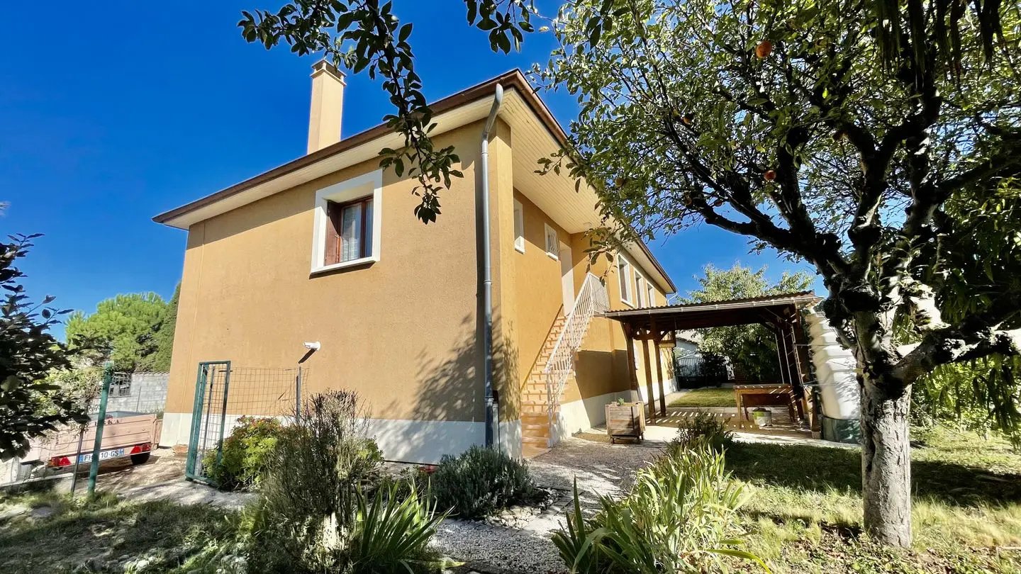 Maison à vendre, 221m², Mions